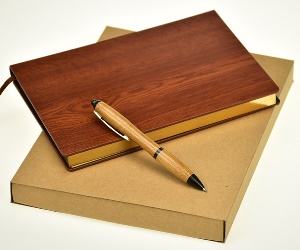 Dark Wood Pattern Notebooks With Pen